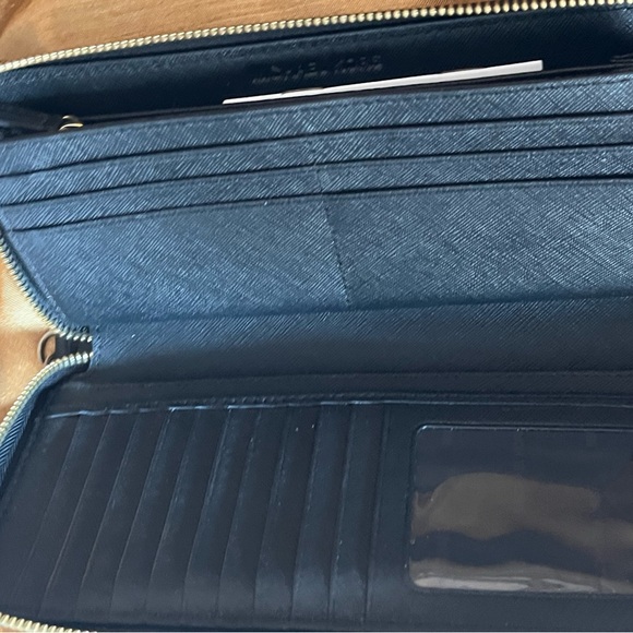 Michael Kors Women Black Zip-Around Wallet - Picture 3 of 5